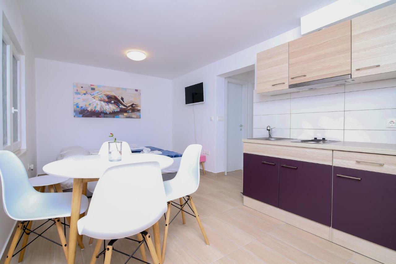 דירות ביוגראד נה מורו Apartman L&A מראה חיצוני תמונה