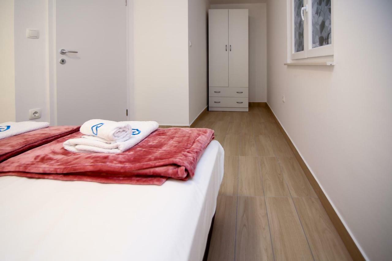 דירות ביוגראד נה מורו Apartman L&A מראה חיצוני תמונה