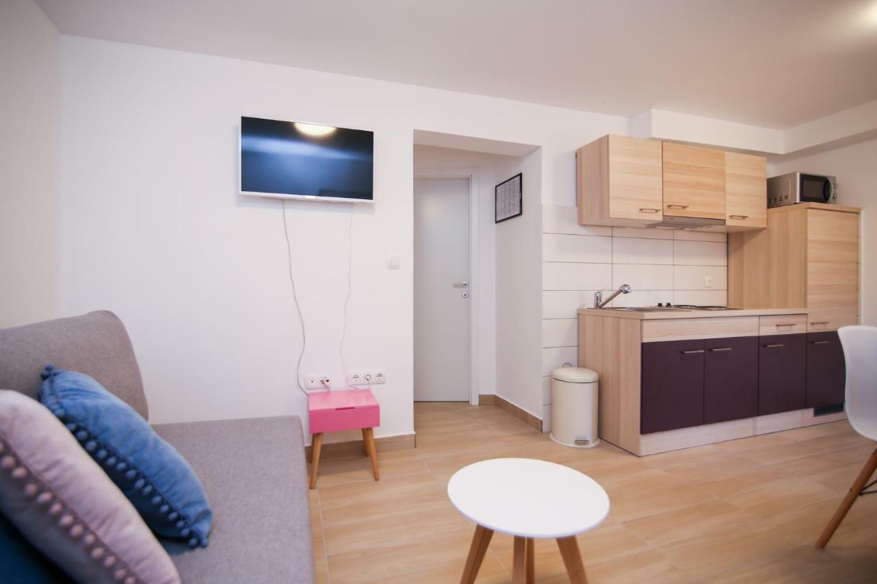 דירות ביוגראד נה מורו Apartman L&A מראה חיצוני תמונה
